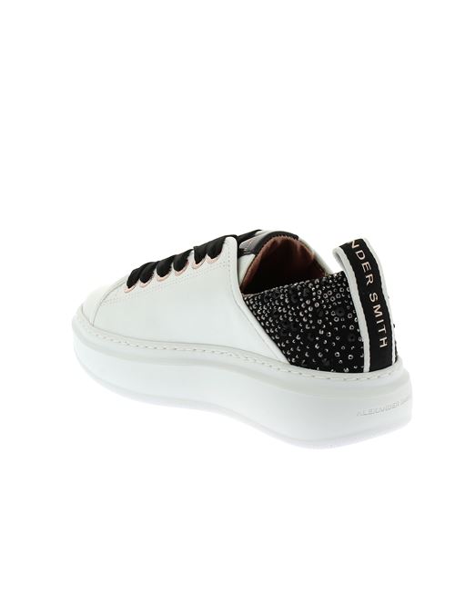 Wembley Woman sneakers da donna in pelle bianca e strass ALEXANDER SMITH | WYW0506WBK